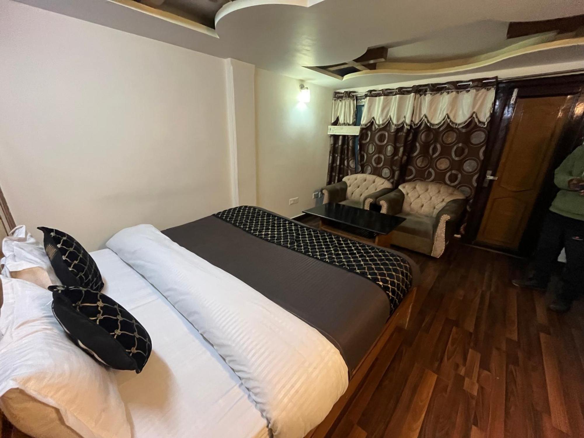 अपार्टमेंट Wintry Homes 5 Bhk Shimla