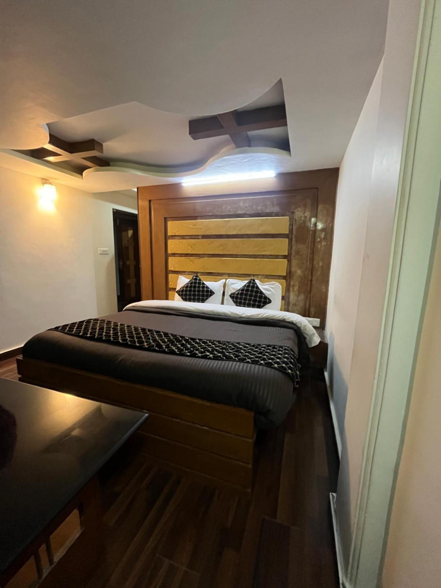अपार्टमेंट Wintry Homes 5 Bhk *